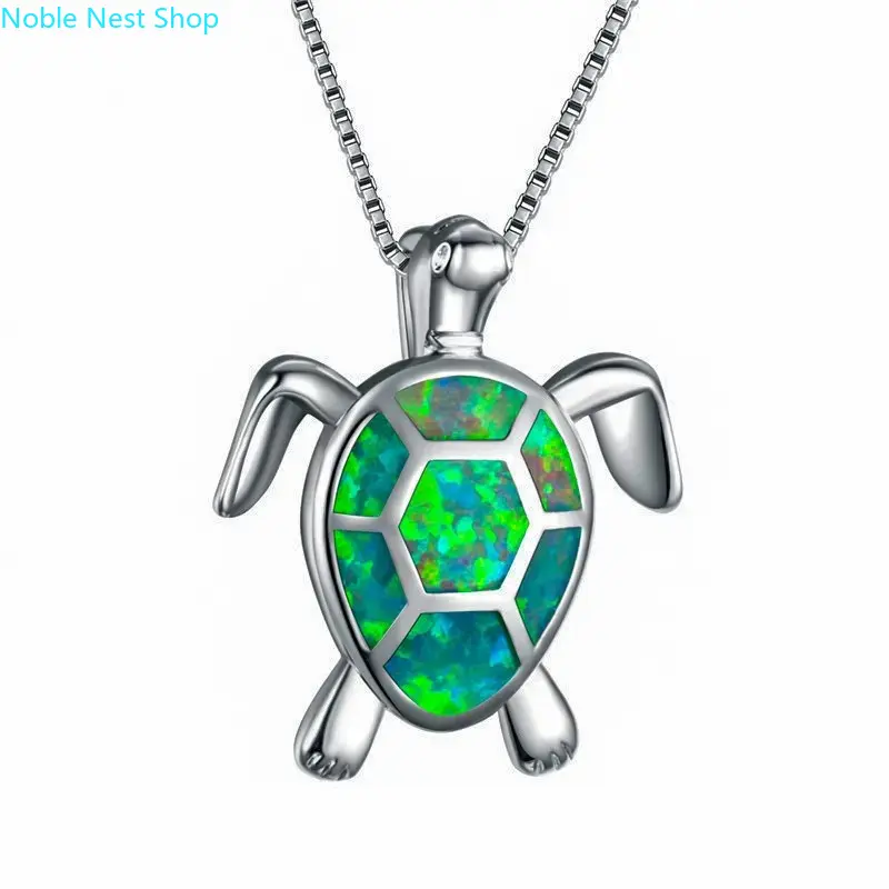Women's Ocean Heart Sea Turtle Pendant Necklace - Dainty Female Metal Crystal Costume Jewelry, Ocean Themed Gifts for Adults, Casual EU-US Daily Wear Fashion Accessory, Elegant