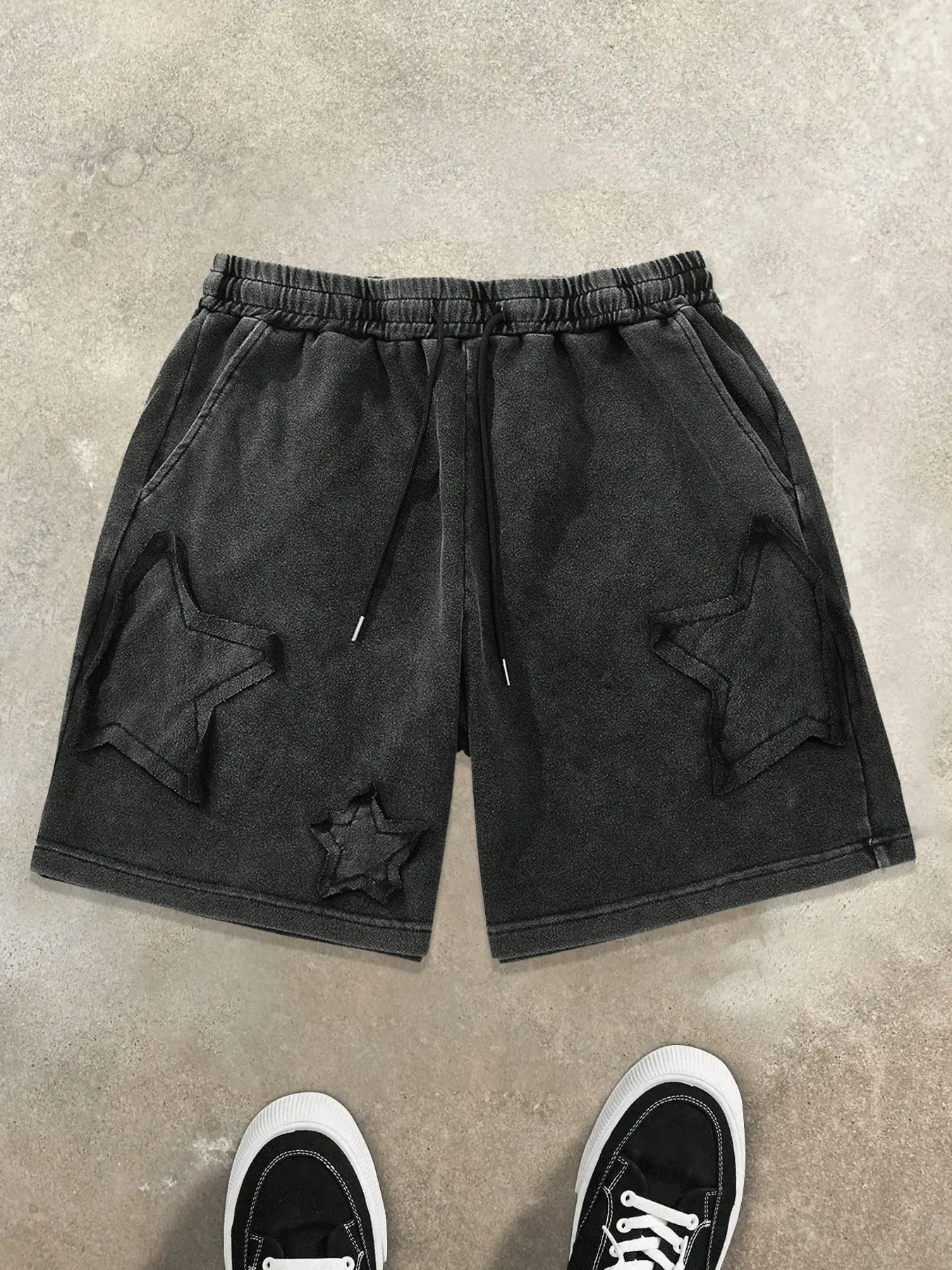 Men's Vintage Washed Edge Star Patch Drawstring Shorts, Y2K Streetwear, Loose Fit Baggy Sporty Shorts, Casual Summer Fashion