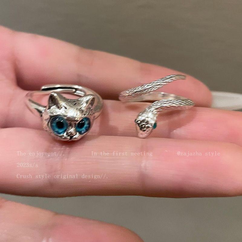 Cat Snake Ring for Women 2023 New Fashionable and Unique Minimalist Style Index Finger Ring Elegant Internet Celebrity Friendship Ring