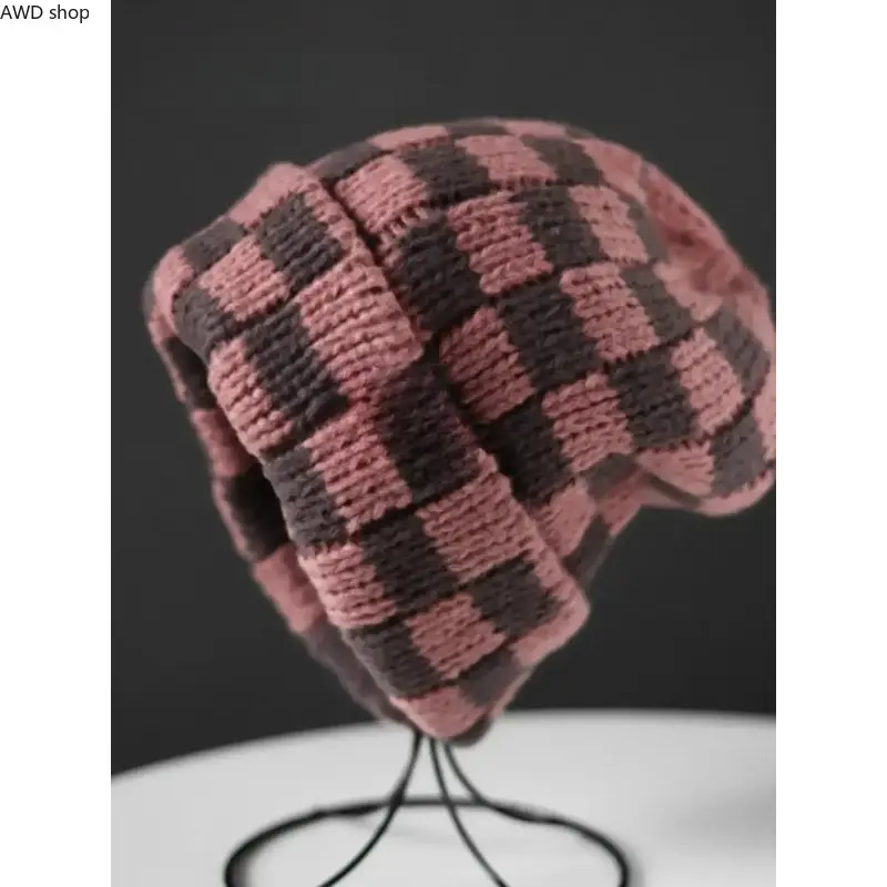 Patched Checkerboard Pattern Knitted Beanie Hat, Unisex Trendy Fitted Winter Cap, Soft Warm Stretch Headwear for Men & Women, Casual Fashion Accessory for Daily Outfits, Street Style in Fall & Winter, Cool Seasonal Holiday Gift