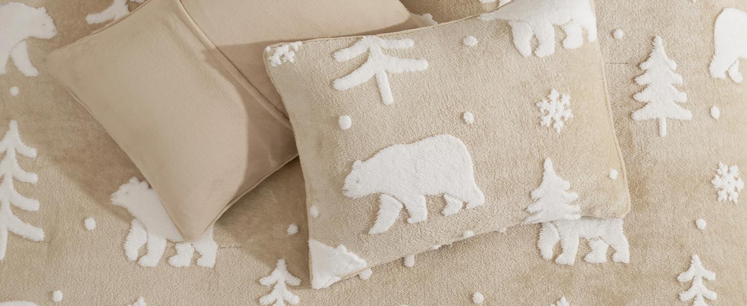 Christmas Comforter Set Queen, Christmas Bedding Set with Bear, Beige Fleece Plush Comforter for Winter, 3 Pieces, 1 Soft Comforter and 2 Pillowcases
