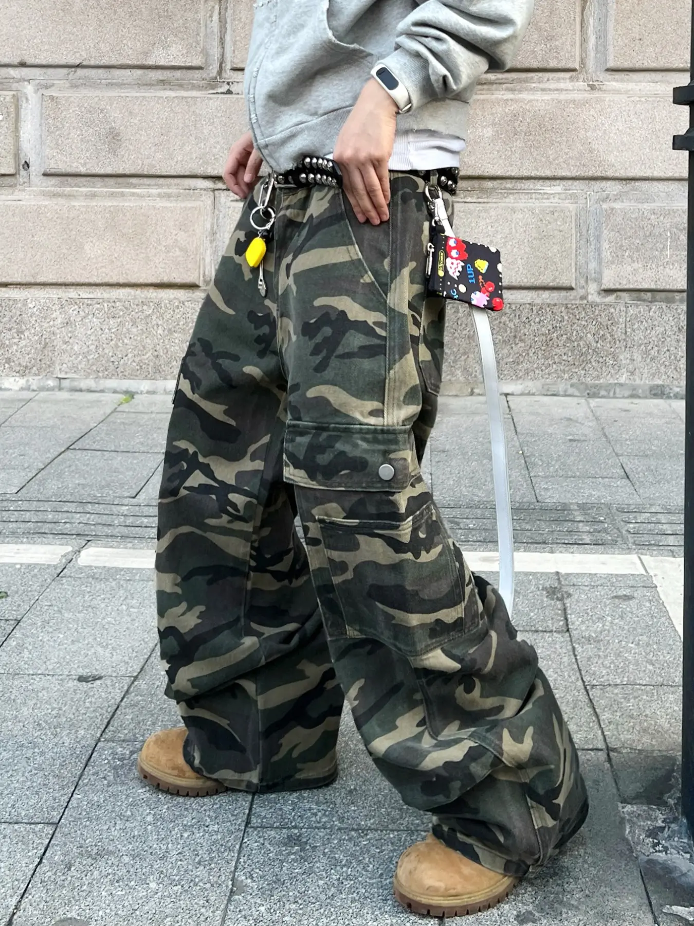 Men's Camouflage Workwear Jeans, Streetwear Cargo Jeans, Multi-Pocket Straight Leg Wide-Leg Pants, Streetwear Street Fashion Oversized Loose Fit Long Trousers, Casual Outerwear