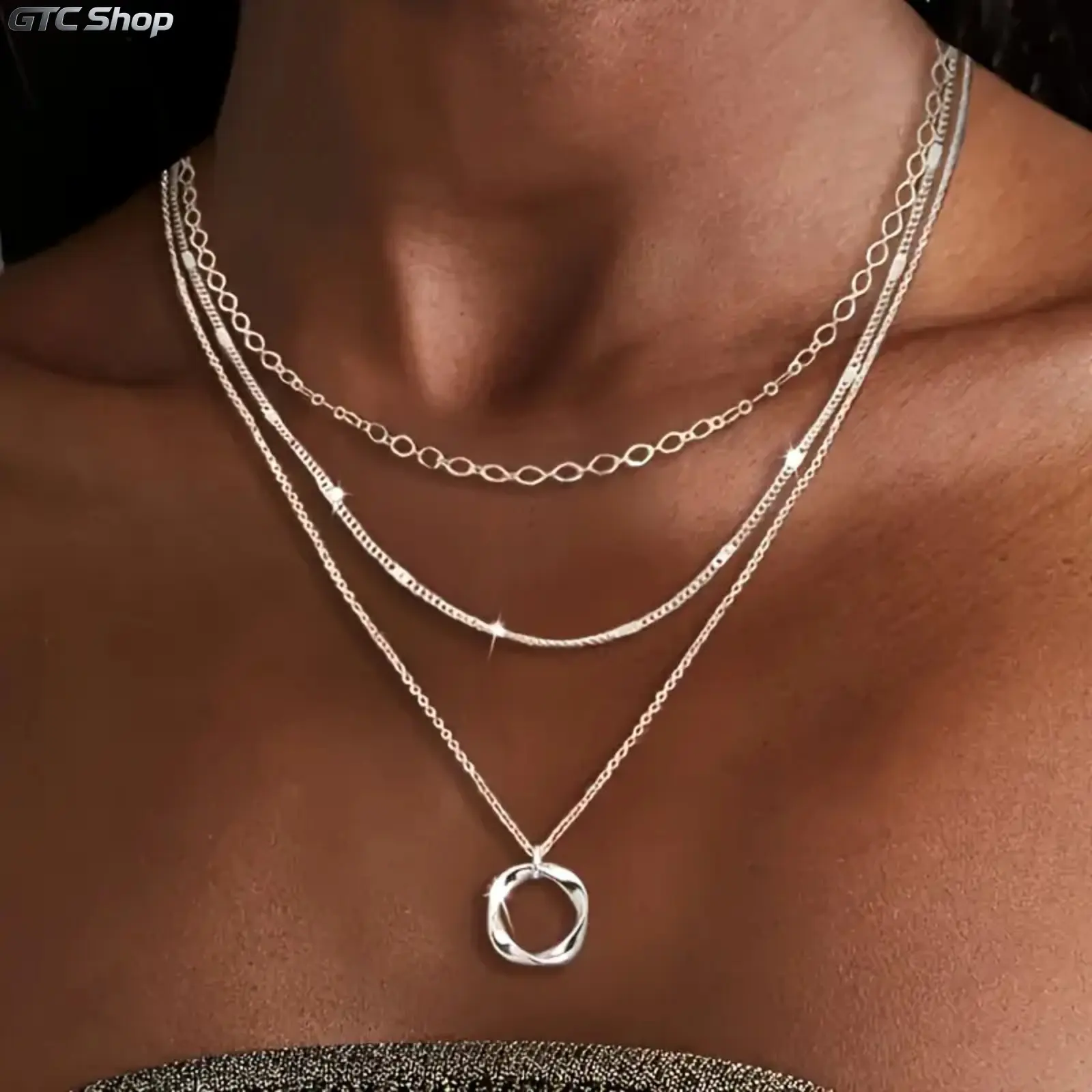 925 Sterling Silver Layered Necklace - Fashionable circular pendant design, suitable for parties, vacations, and gifting. Timeless Appeal