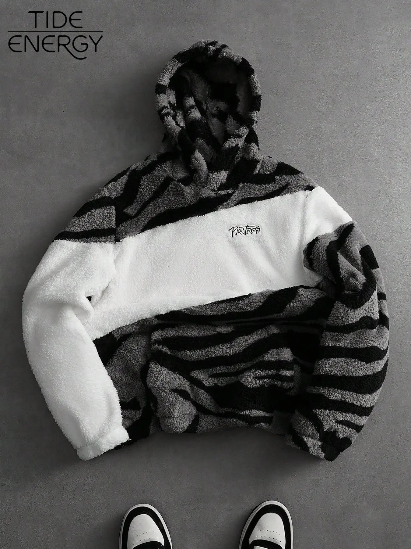 Men's Patchwork Animal Print Fleece Hoodie, Zebra Pattern, Kangaroo Pocket, Logo Embroidery, Warm Thick Outerwear for Fall Winter Tops