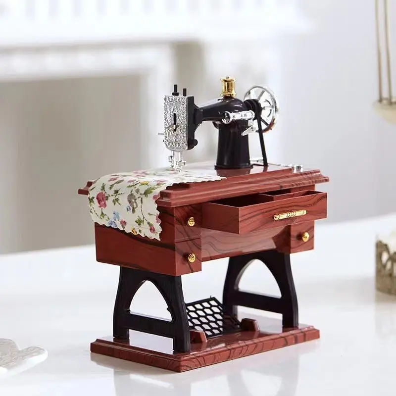 Vintage Mini Sewing Machine Music Box, European Vintage Classical Pedal Sewing Machine, Desktop Mechanical Clock Music Box, Home Decor Birthday Gift Decoration