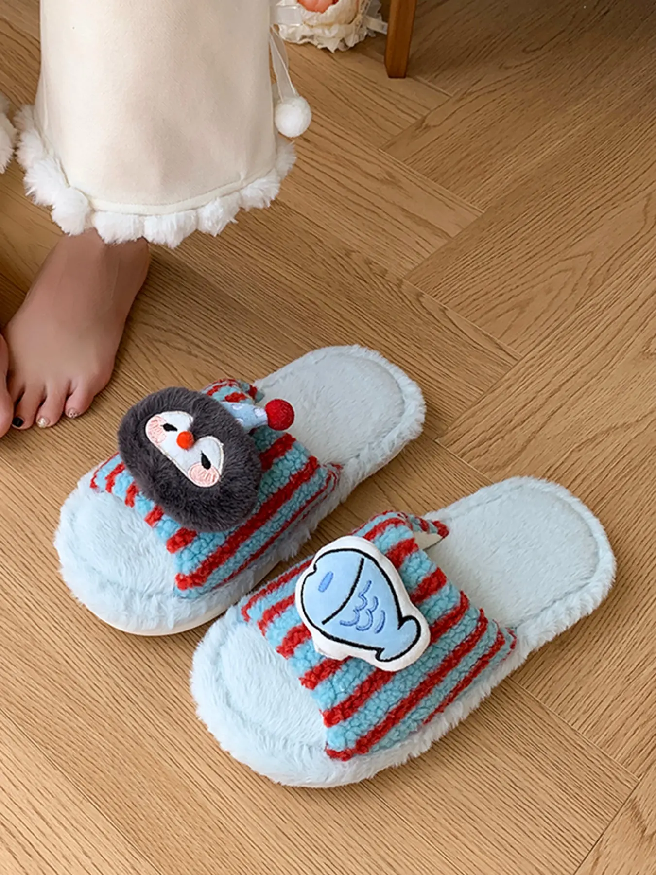 Women's Plush Silent Slippers, Cartoon Penguin Fish Pattern, Cute Open-Toe Design, Fall & Winter Warm Shoes, Perfect Gift for Girls