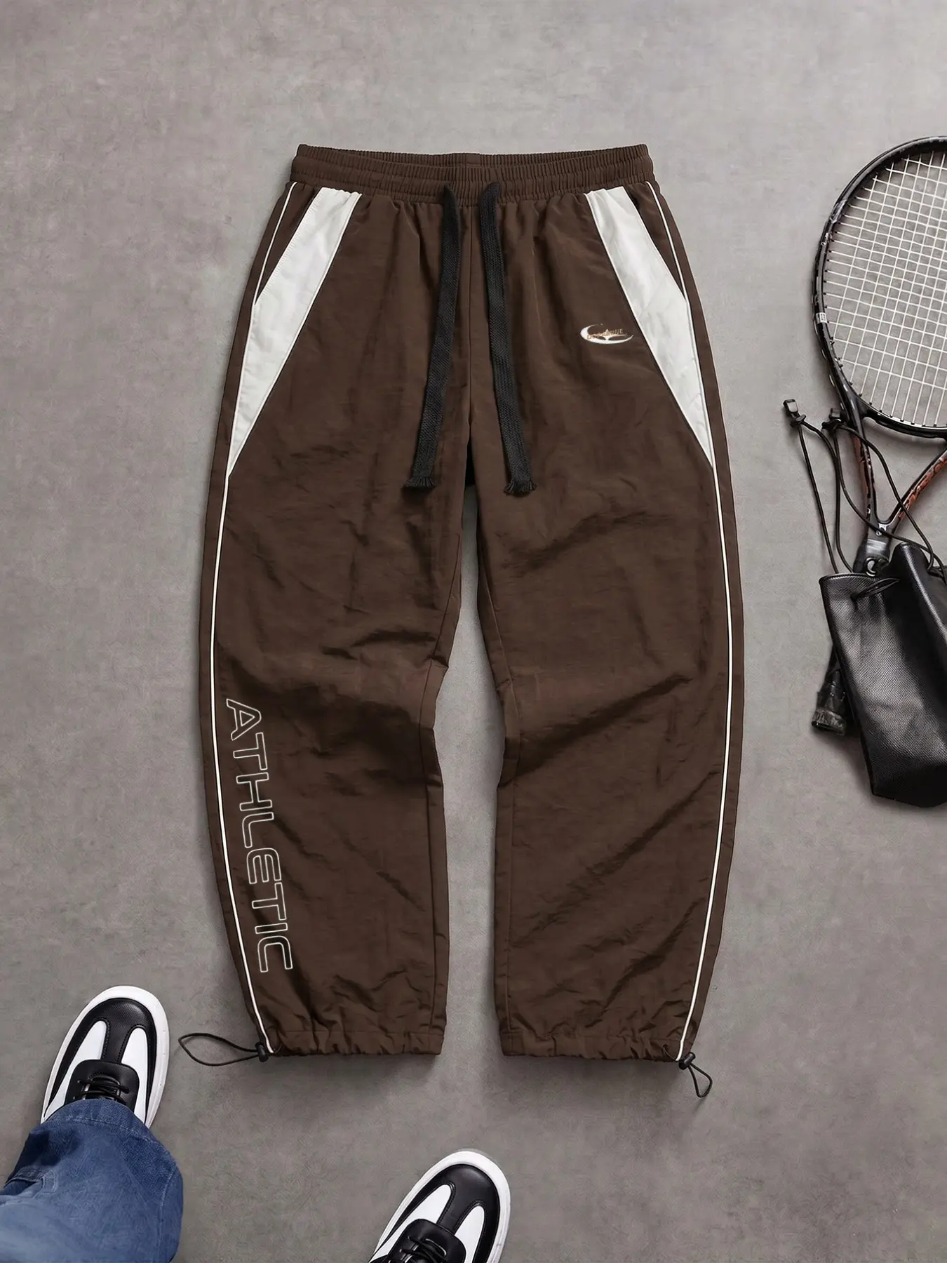 Men's Fashion Print Casual Outdoor Pants, Athletic Casual Trousers, Loose Fit Sports Pants, Waist Drawstring, Elastic Ankle Buckle, Lightweight Comfort, Daily Wear, Hiking