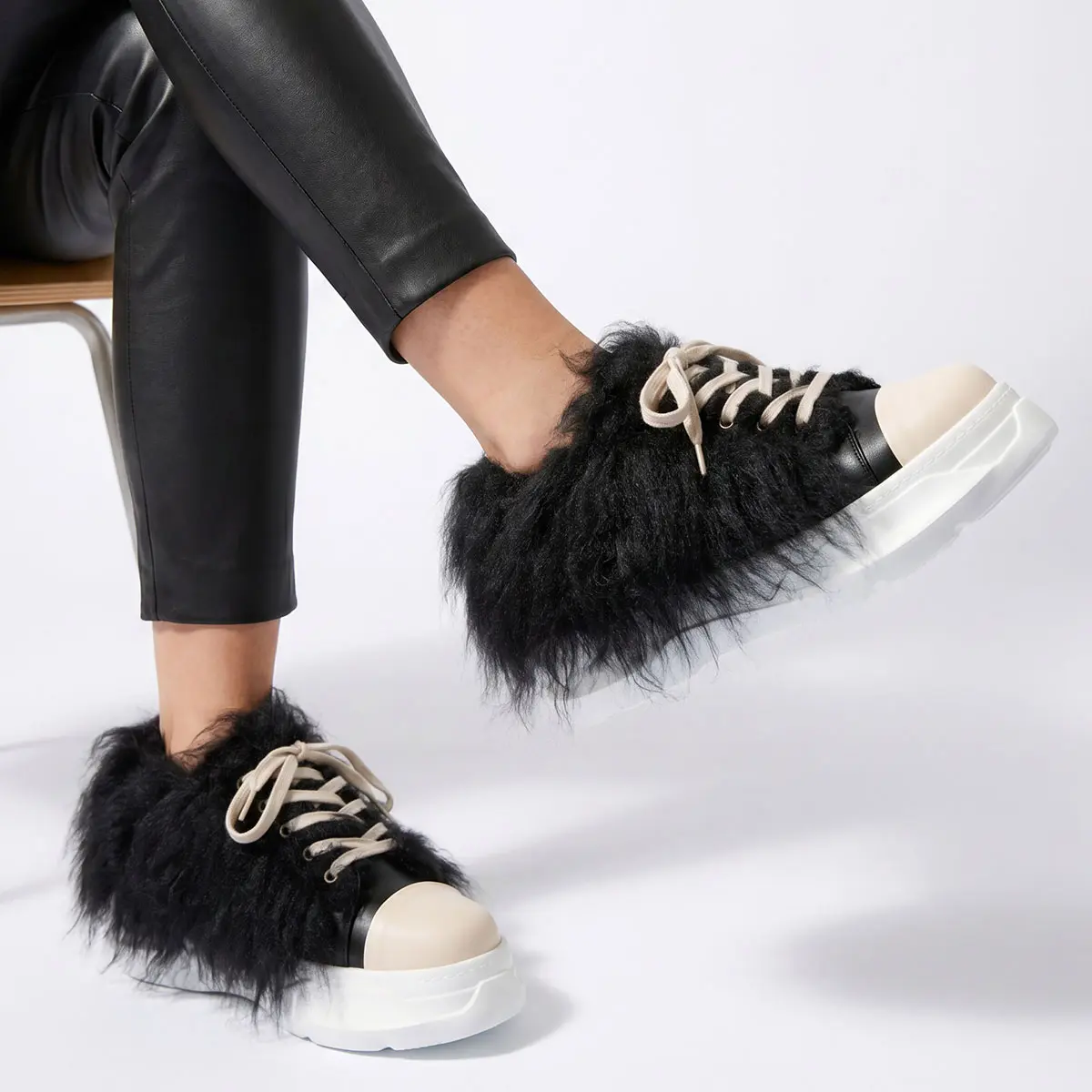 BF Women’s Fuzzy Faux Fur Sneakers, Lace Up Chunky Platform Shoes, Black Casual Fashion Sneakers with Cream Toe Cap, Y2K Streetwear Walking Shoes