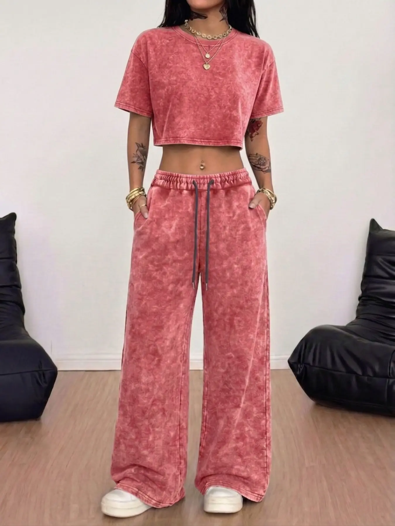 Multi-color distressed wash women's two-piece set—effortless American Casual Chic streetwear fashion style. Featuring a distressed cropped top and wide-leg pants, this set makes styling a breeze for a standout street-ready look.
