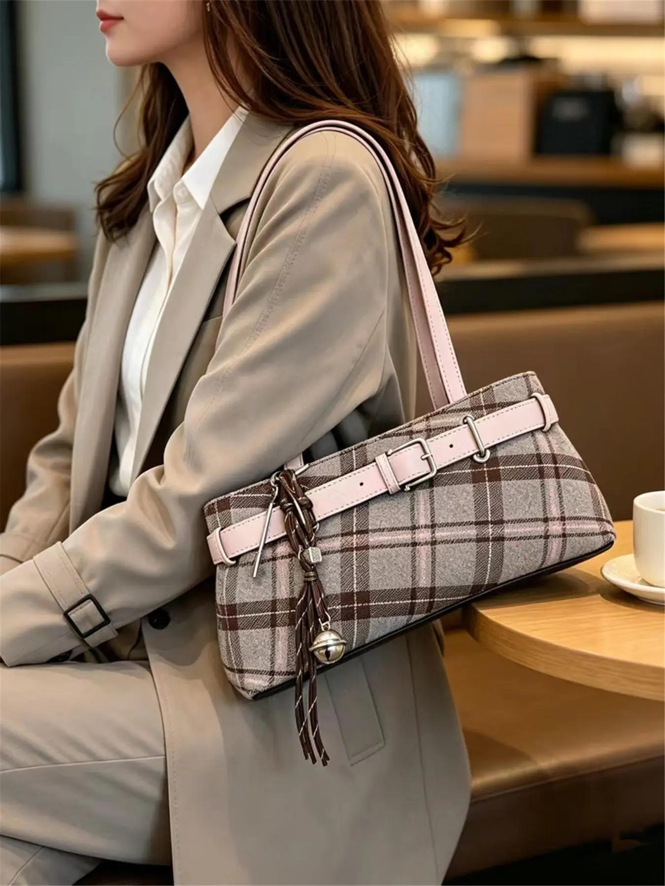 Fashion Large Capacity Plaid Crossbody Bag for Women, New Trendy Casual Commuter Shoulder Handbag, Stylish Daily Use Accessories, Crossbody Shoulder Purses, Fashionable Shoulder Bag, Versatile Shoulder Bags, Fashion Patterned Bag