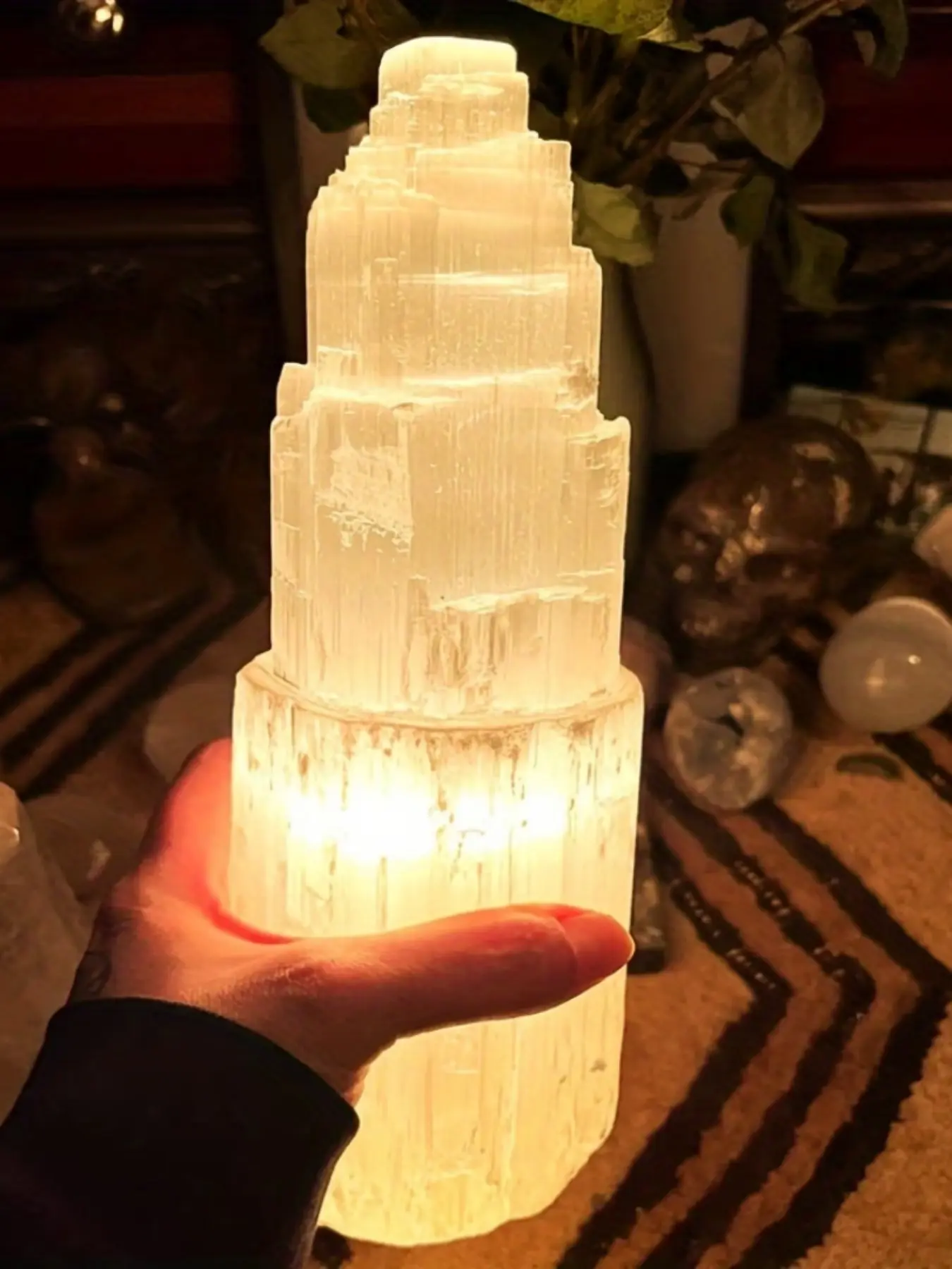 Premium Selenite Crystal Tower, Natural Himalayan Arsenite Quartz, Plaster Towers, Good Light Transmission, Crystal Decorative Ornaments, Unique Crystal Design