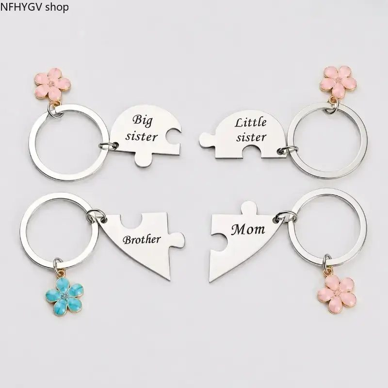4Pcs Family Puzzle Matching Keychains, Mom Kids Sibling Bond Key Ring Set, Meaningful Sweet Family Accessory Heartfelt Gift For Mother’s Day Birthday Christmas And Daily Family Surprise Presents