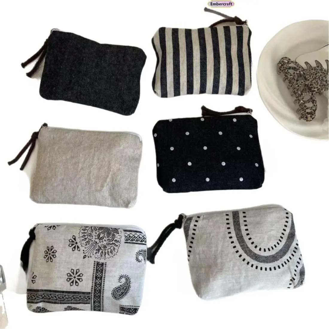 Retro Denim Purse Pouches for Women, Lightweight Casual Mini Travel Organizer for Coins, Keys, and Earphones