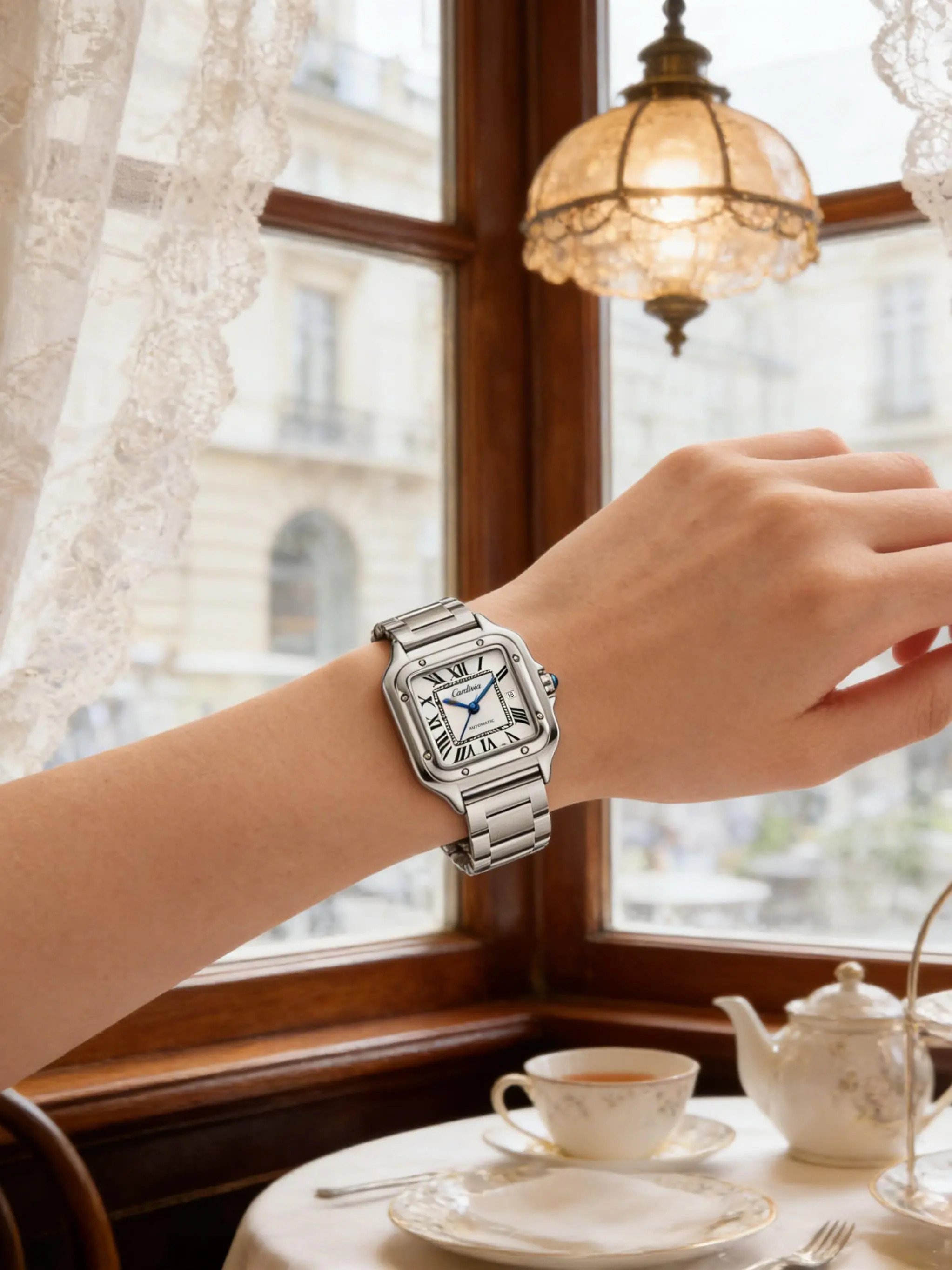 Women's Quartz Watch, High-End Casual Analog Watch, Outdoor Friendly, Small Square Design, Fashionable and Simple, Student Style, European and American Trend