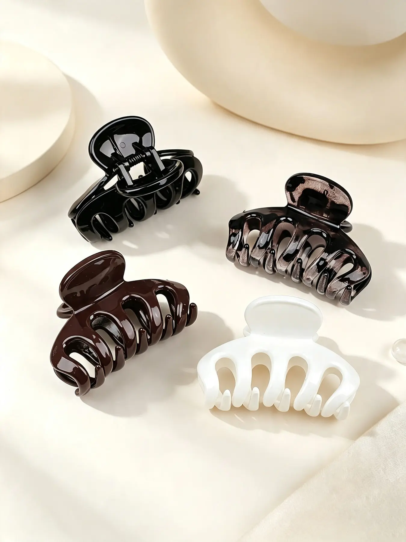 4pcs Leopard Print Hair Claw Clips, Medium Size, Versatile Ponytail Holders, Elegant Hair Accessories, Half-Up Style, Stylish & Practical