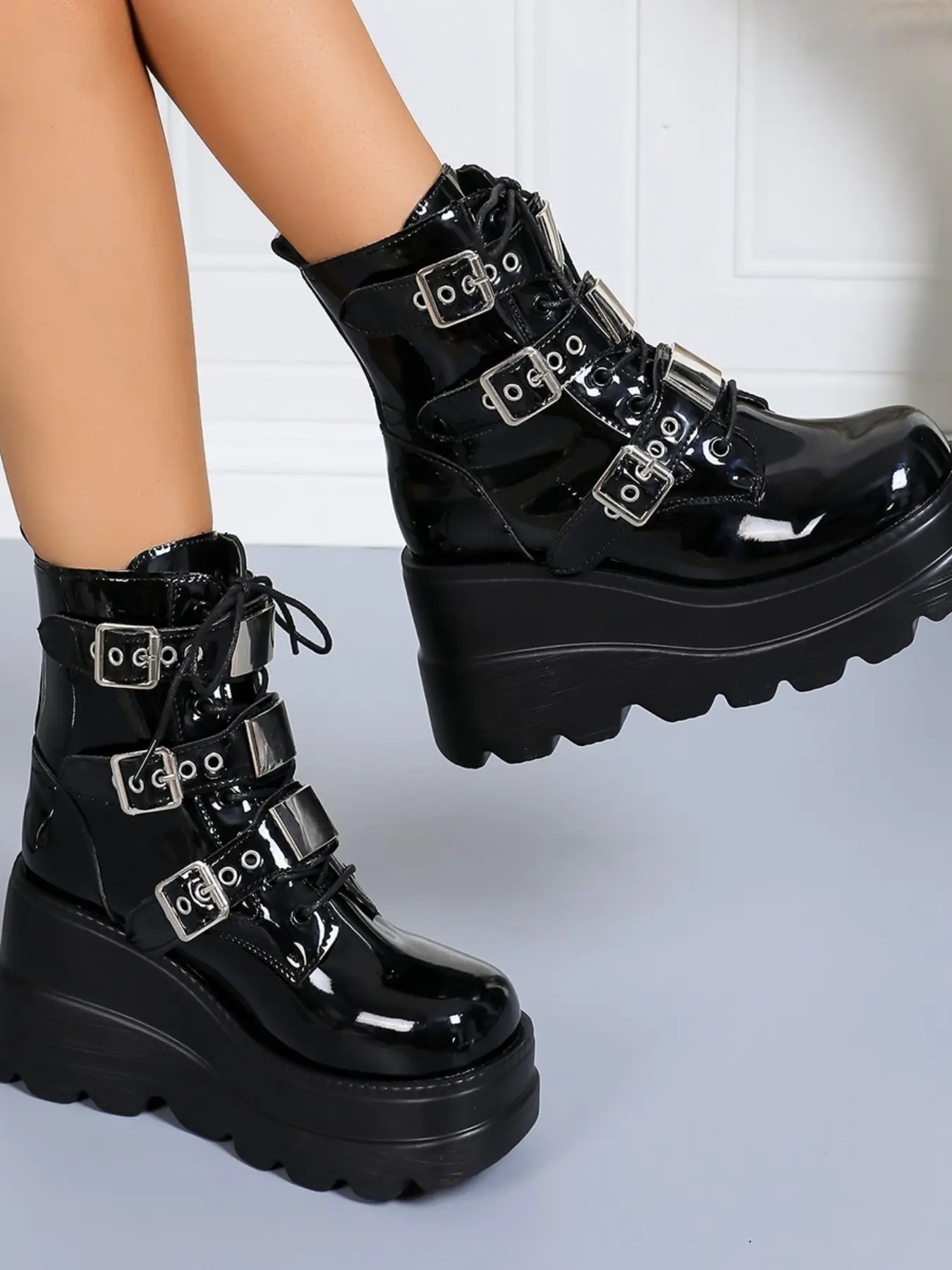 Sweet Punk Thick Sole Buckle Short Boots, Chunky Boots, Subculture Y2K Height-Boosting Leather Boots, Stylish Dark Punk Fashion Accessories