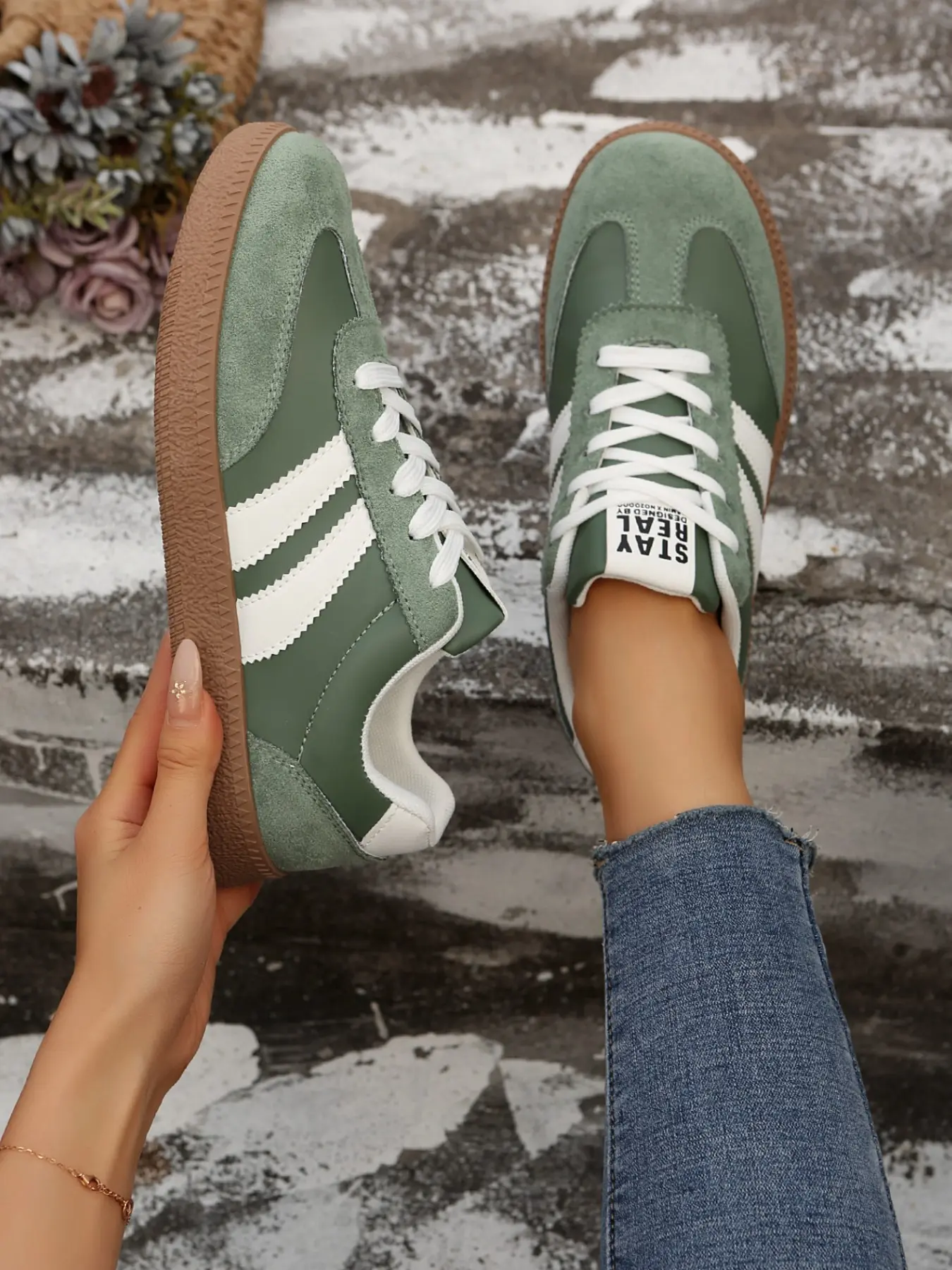 Women's Patchwork Leather Sports Shoes, Rubber Sole Design, Casual Style, Suitable for All Seasons, Perfect for Daily Wear, Fashionable Versatile Sneakers