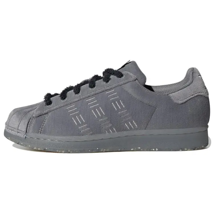 adidas Originals Superstar Suede Classic Casual Low-Top Sneakers HP7488