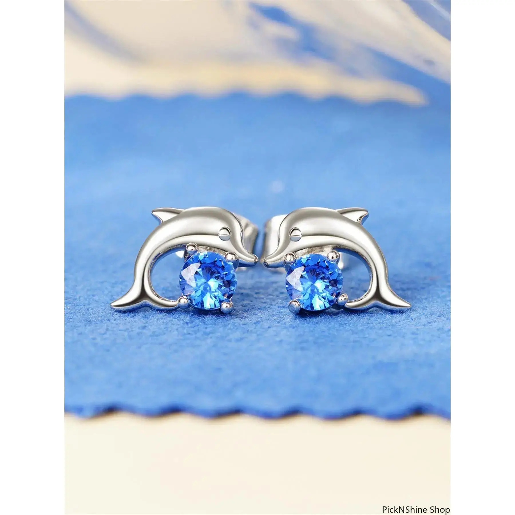 Dolphin Stud Earrings for Women Girls, Blue Crystal Dolphin Earrings, Sparkling Cubic Zirconia Ocean Jewelry, Cute Animal Stud Earrings, Beach Inspired Fashion Jewelry, Lightweight Everyday Earrings, Birthday Gift for Her