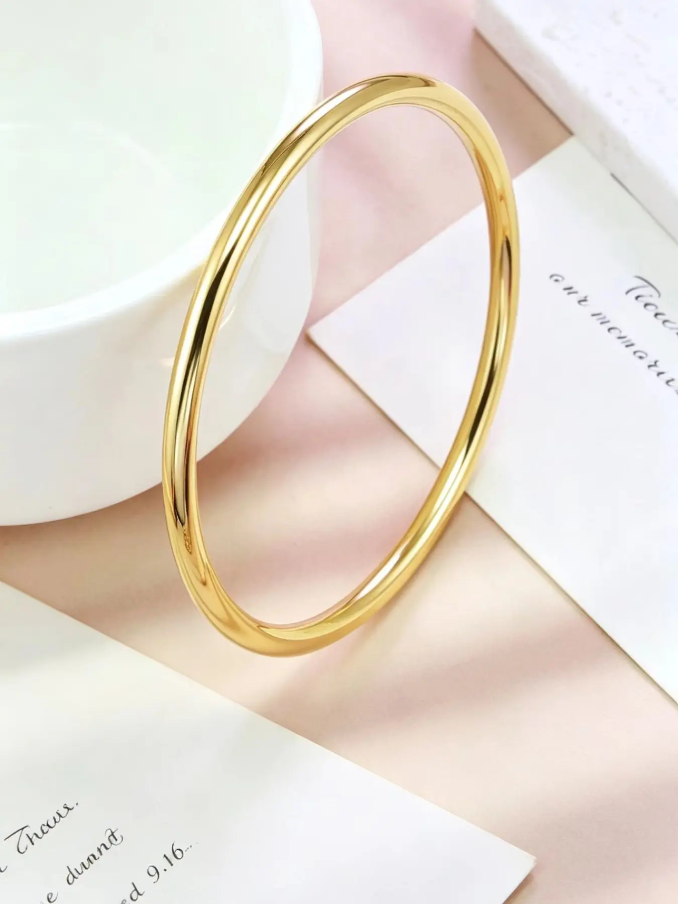 Trendy Stainless Steel Bangle, 3mm Round Wire, Multi-Color, Seamless Design, Stackable Fashion Jewelry, Elegant Accessory, Boho Style Bangles