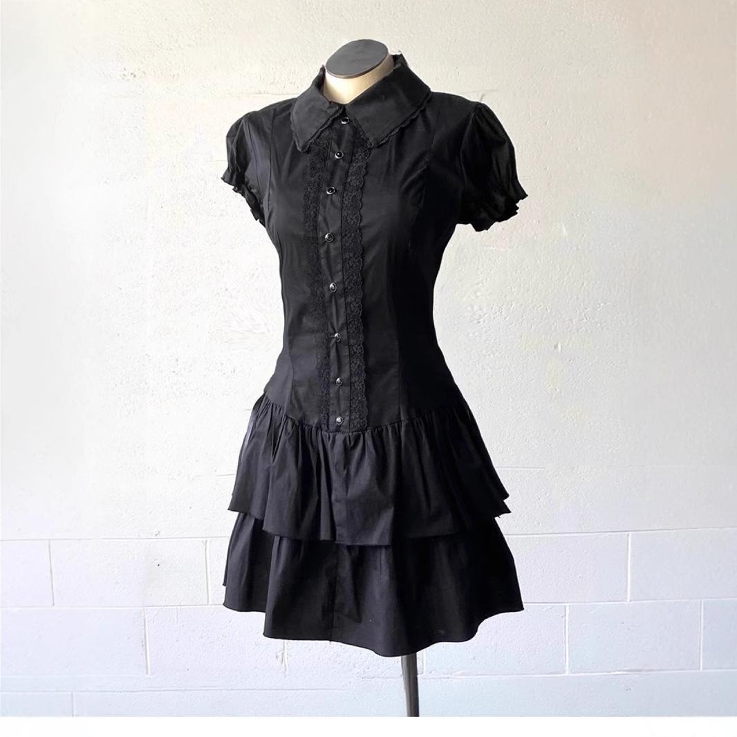 Korean-Style College-Inspired Design Dress Women Summer 2026 New Elegant Petite Lace Patchwork Waist-Cinching Vintage Short Dress