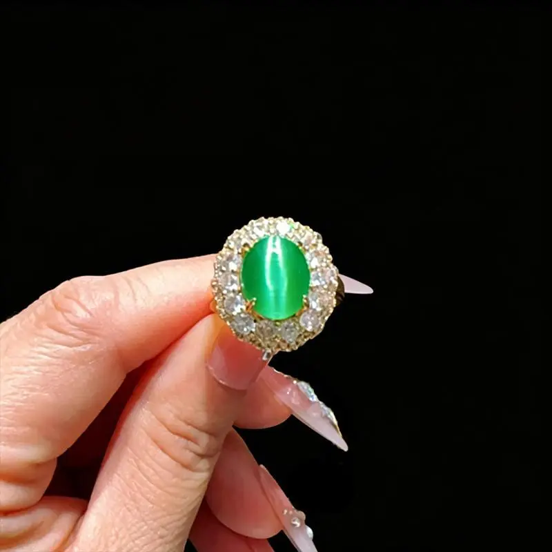 Emerald-Toned Ring Featuring Cat Eye Effect, Adjustable Band, Ring Stack, Mood Rings