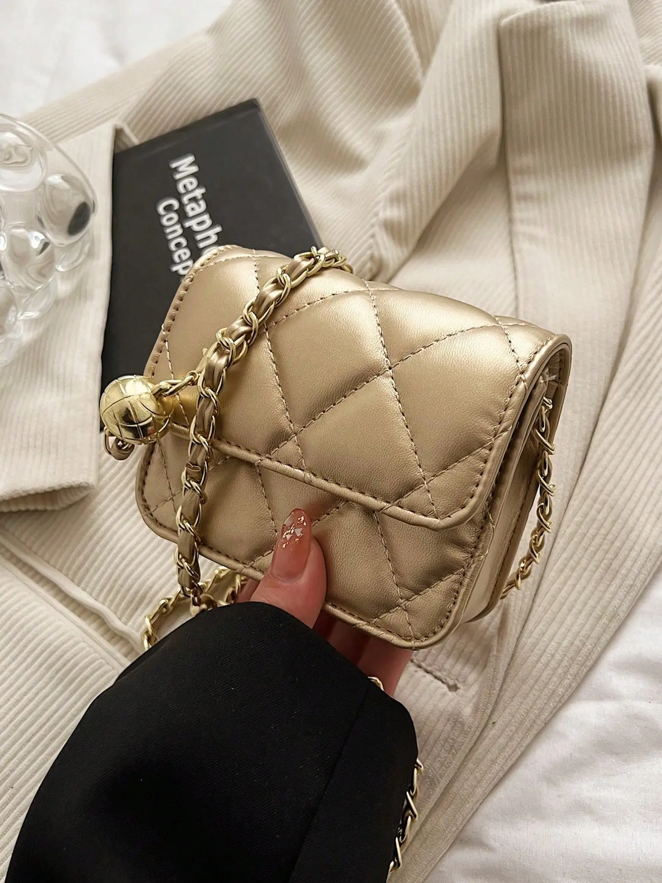 Luxury Metallic Gold Evening Party Purse for Women,  Mini Quilted Flap Shoulder Crossbody Bag with Adjustable Gold Bead Chain for Date Night & Evening Outfits, Easy to Carry, Crossbody Shoulder Handbag
