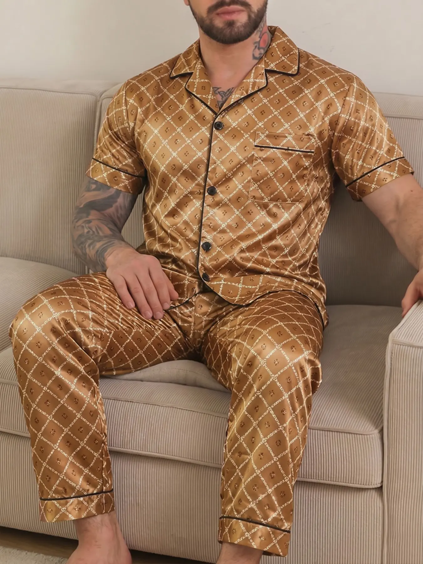 Men's Summer Pajama Set, Short Sleeve Ankle-Length, Feather Pattern, Casual Fitted Design, Comfortable Home Wear, Checkered Print, Pjs