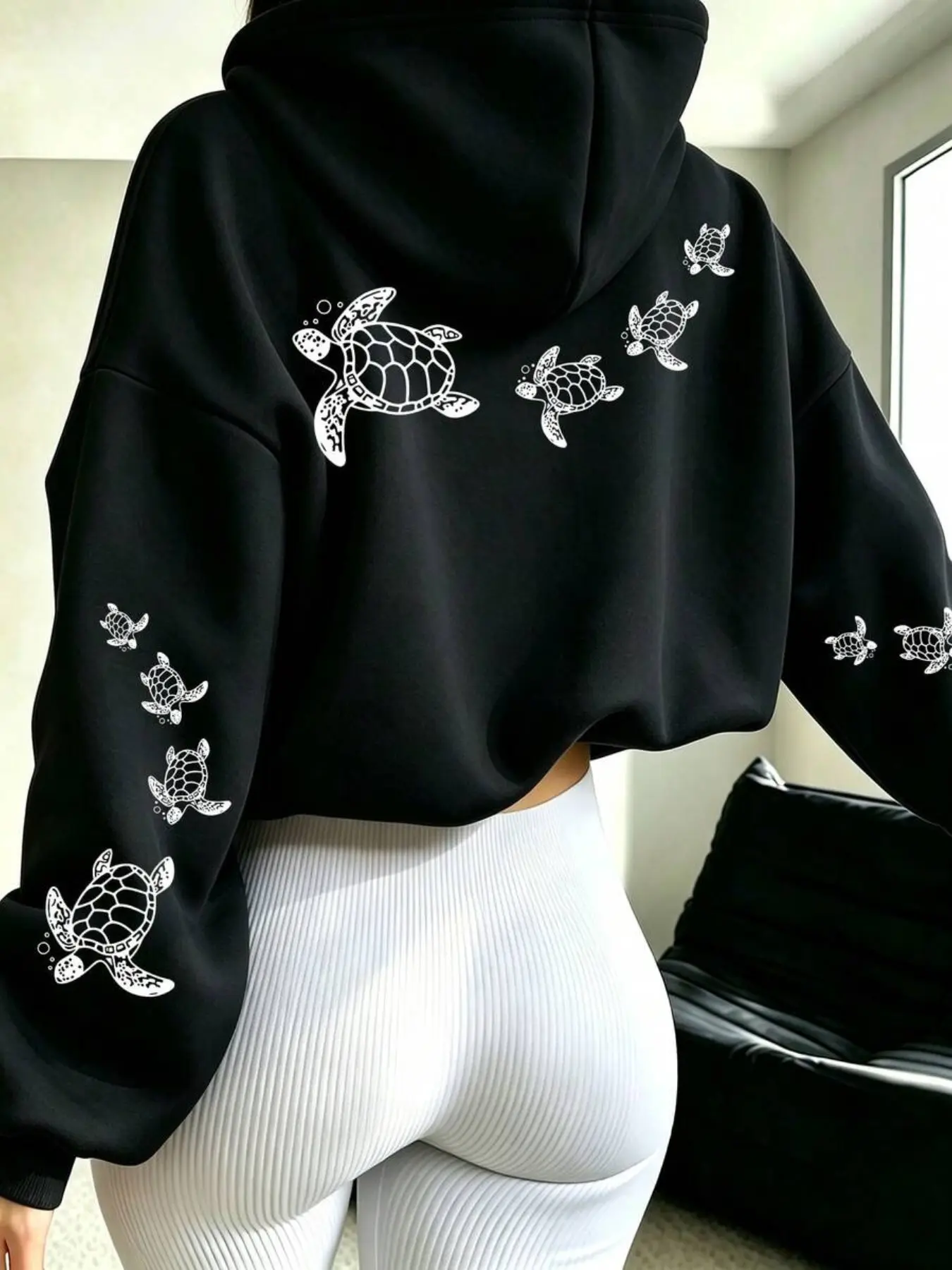 Women's Loose Fit Hooded Sweatshirt, Sea Turtle Print, Long Sleeve, Pocket, Casual Style, Spring & Fall, Beach