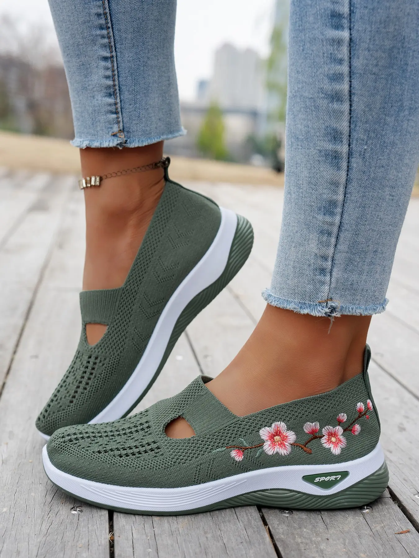 New Women's Shock Absorbing Thick Sole Walking Shoes, Casual Mom Sneakers, Embroidered Floral Breathable Mesh, Slip-On Lazy Flat Shoes, Slip On Footwear