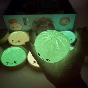 2pcs/4pcs Glow-In-The-Dark Glitter Light Up Dumpling Squishy Surprise, Colorful Stress Balls, Fidget Sensory Blind Box, Random Colors