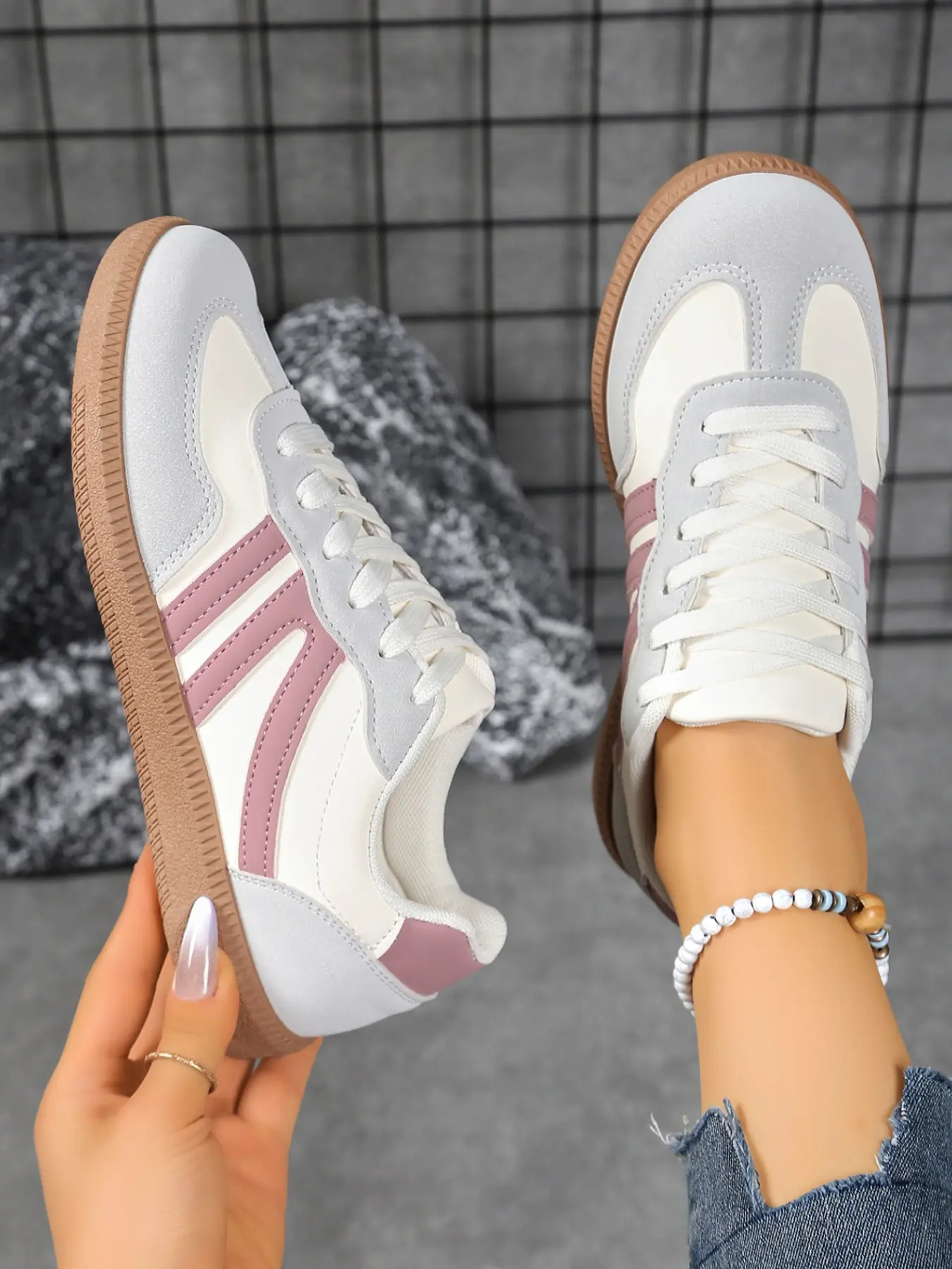 Women's Casual Sports Shoes, Colorblock Sneakers, Comfortable and Durable Design, Ideal for Various Activities, Perfect for Active Lifestyle