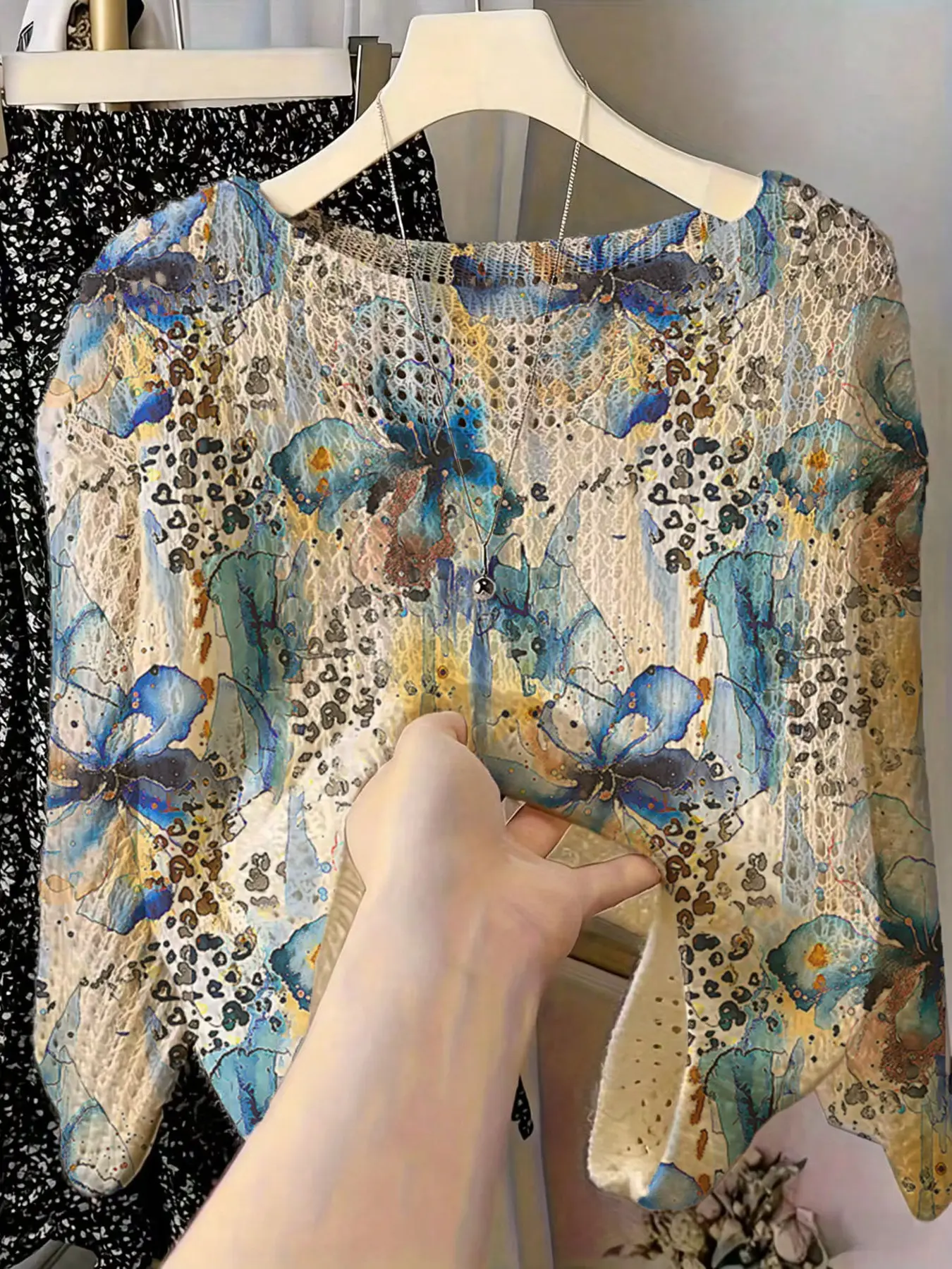 Women's Round Neck Elegant Lace Hollow Out Long Sleeve Floral Print Sweater, Lightweight Layering, Spring Summer Fall, Office Party Daily Wear