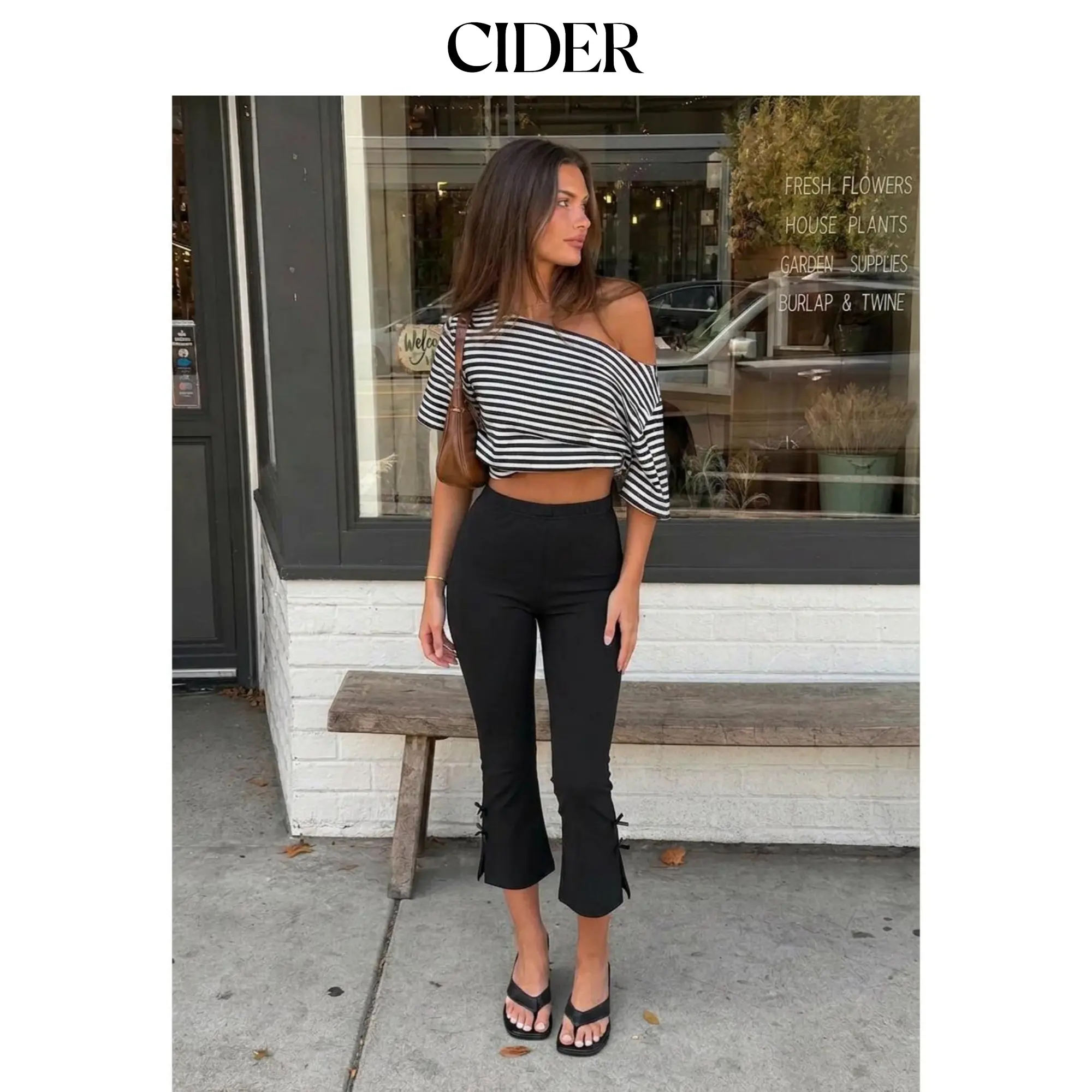 Cider High Rise Bowknot Flared Capri Flared Trousers