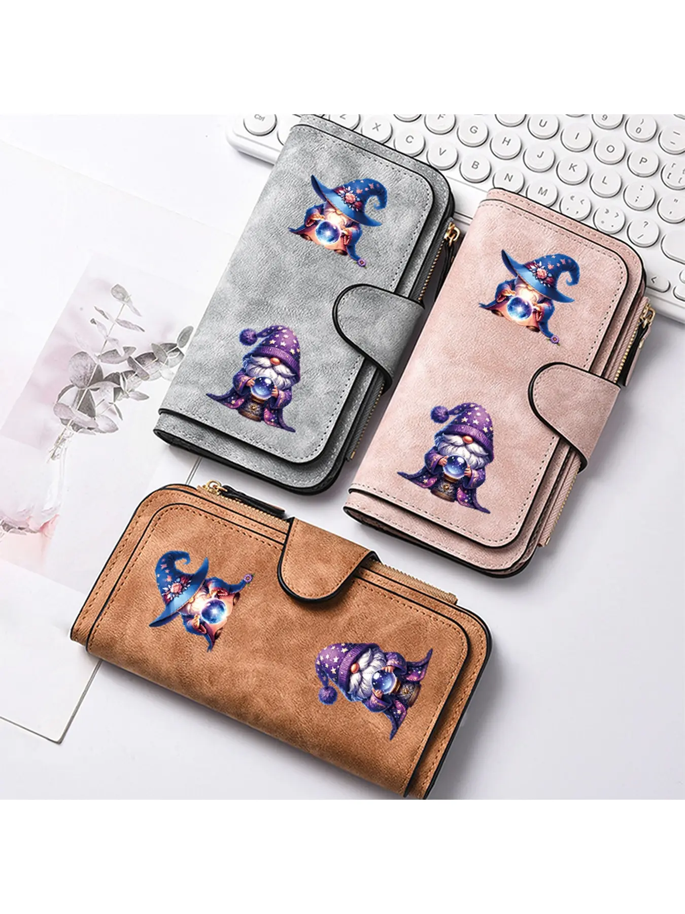 Christmas themed ladies' long wallet, decorated with mysterious Santa Claus patterns, full of Christmas atmosphere, meeting your daily storage needs, suitable as a birthday gift/Christmas gift/Christmas decoration/holiday outfit, Wallet Cute