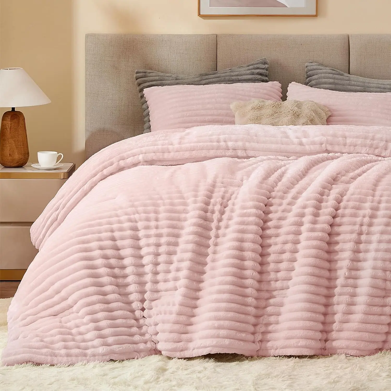 Fleece Queen Comforter Set -Super Soft & Warm Fluffy Pink Bedding, Luxury Fuzzy Heavy Bed Set for All Season with 2 Pillow Cases