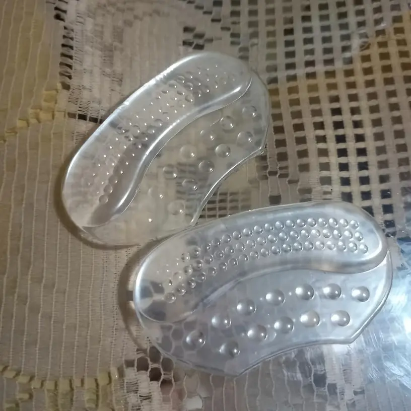 3pcs Ultra Soft Silicone Heel Pads, Anti-Friction and Slip-Proof, Massage Points Included, Shoe Insole for High Heels, Gel Half Size Pad