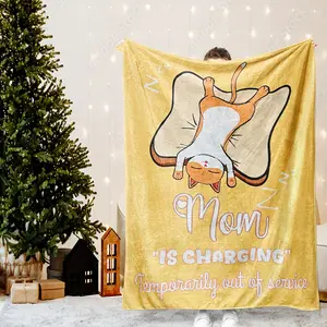 1pc Funny Birthday Gifts for Mom, Charging Cat Blanket for Mom, Gifts for Mom from Daughter and Son, Mother's Day Christmas Gifts for Mom, Soft Flannel Blanket for Mom