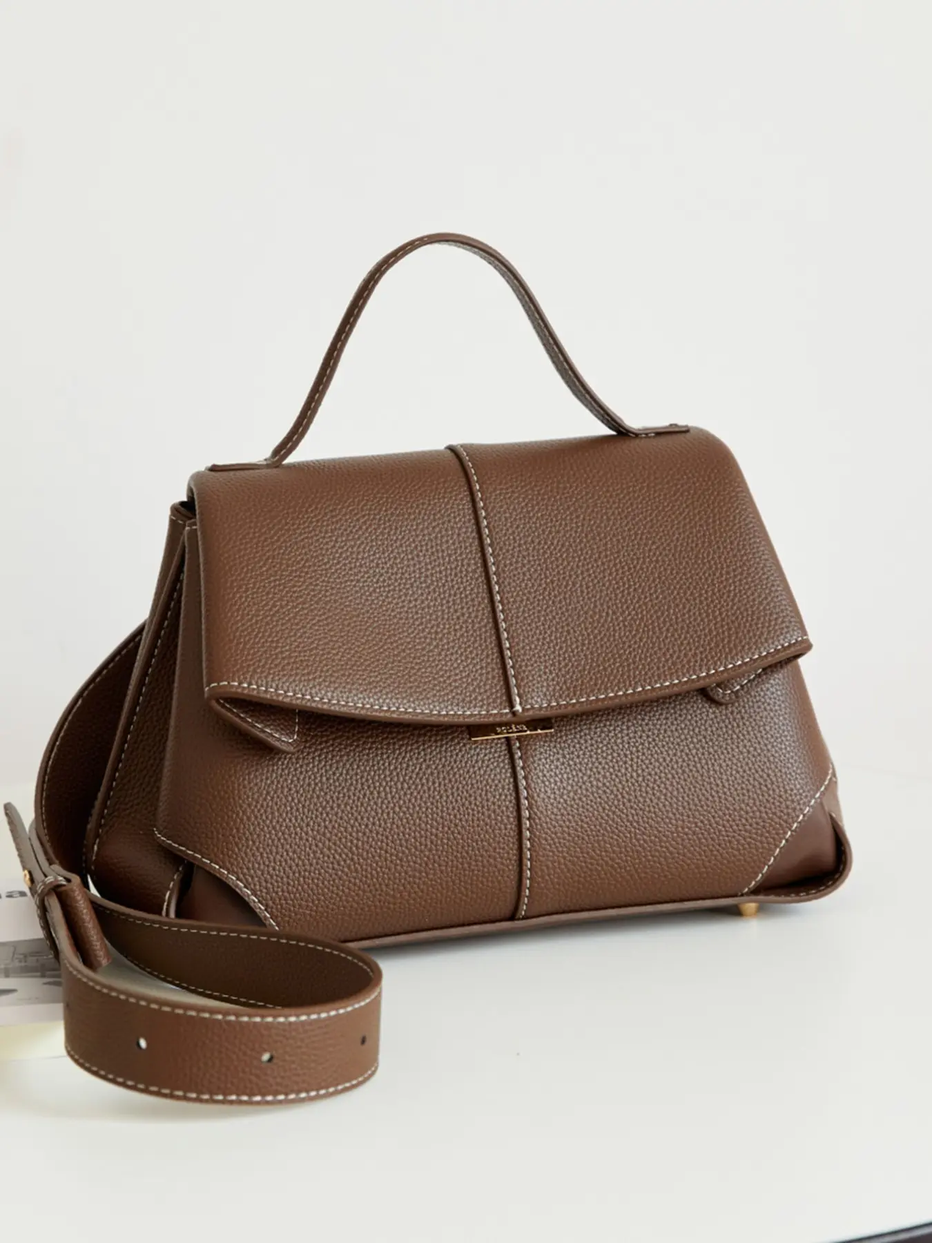 Smile Bag Genuine Leather Handbag, Fashionable Large Capacity Shoulder Bag, Durable Design for Daily Use, Stylish and Versatile Accessory, Leather Shoulder Bags