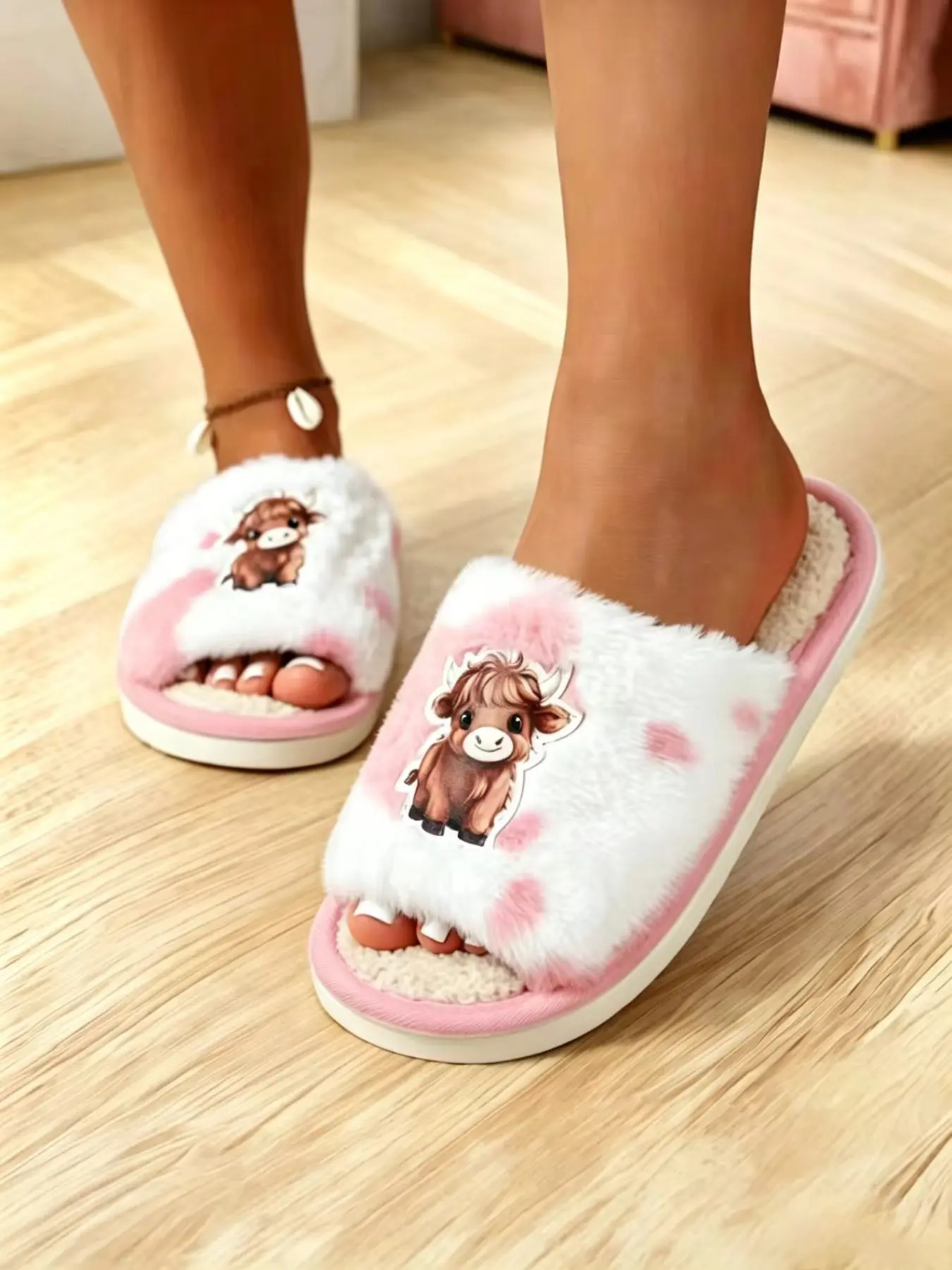 Cute Highland Cow Open-Toe Plush Women's Slippers, Thick Sole Non-Slip Indoor Shoes, Perfect for Living Room and Bedroom, Fall Winter, Fashionable Soft Slippers