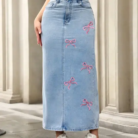 Elegant Women's Bow Embroidered High Waist Denim Skirt, Slimming Split Bodycon Midi Dress, Fashionable Casual Wear, Street Fashion Skirt, Casual Streetwear Skirt, Aesthetic Fashionable Skirt