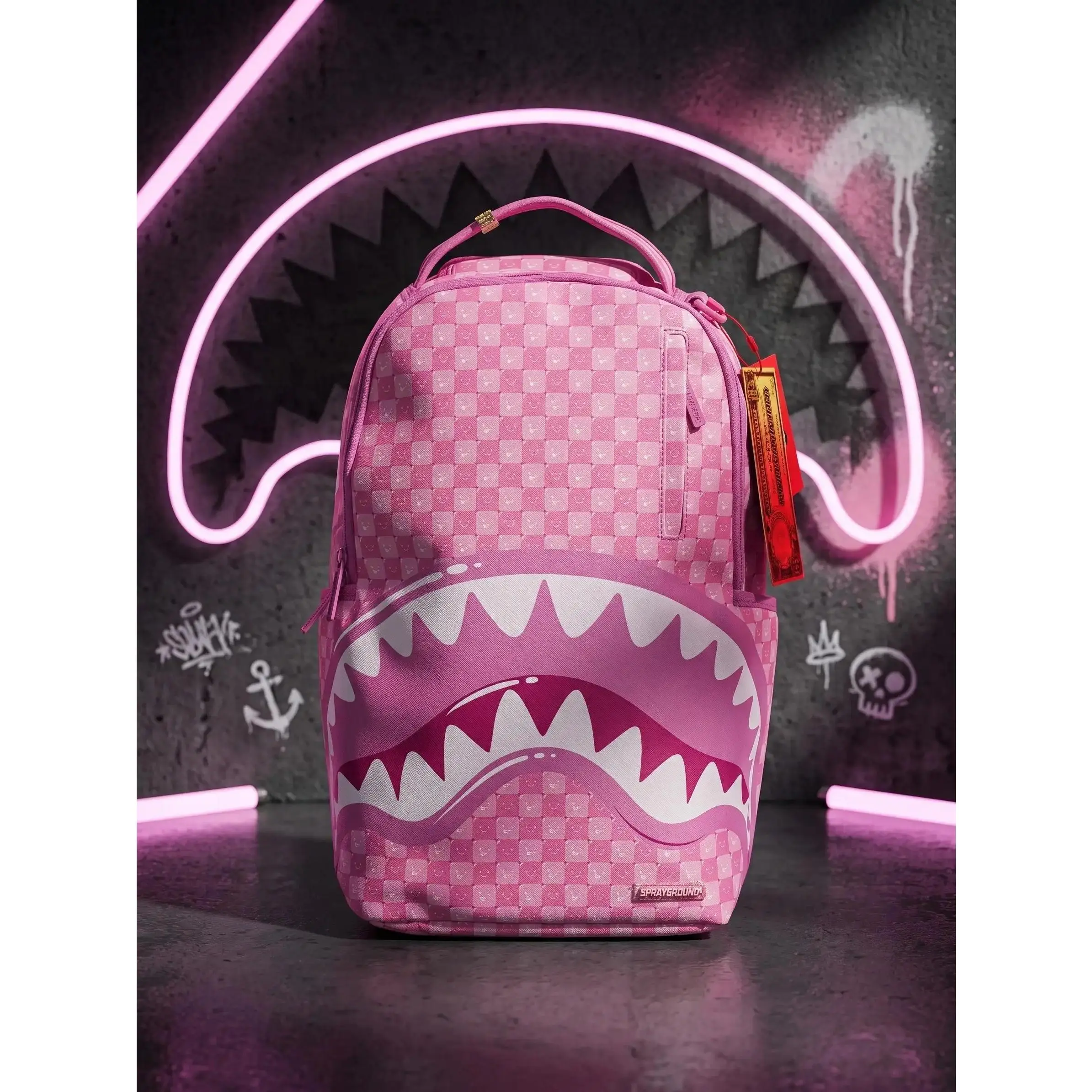 SG Pink Smiley Shark Mouth Backpack, Cute Pink Grid Streetwear School Travel Bag, Spacious Durable Laptop Daypack for Women, Urban Sweet Tech Backpack