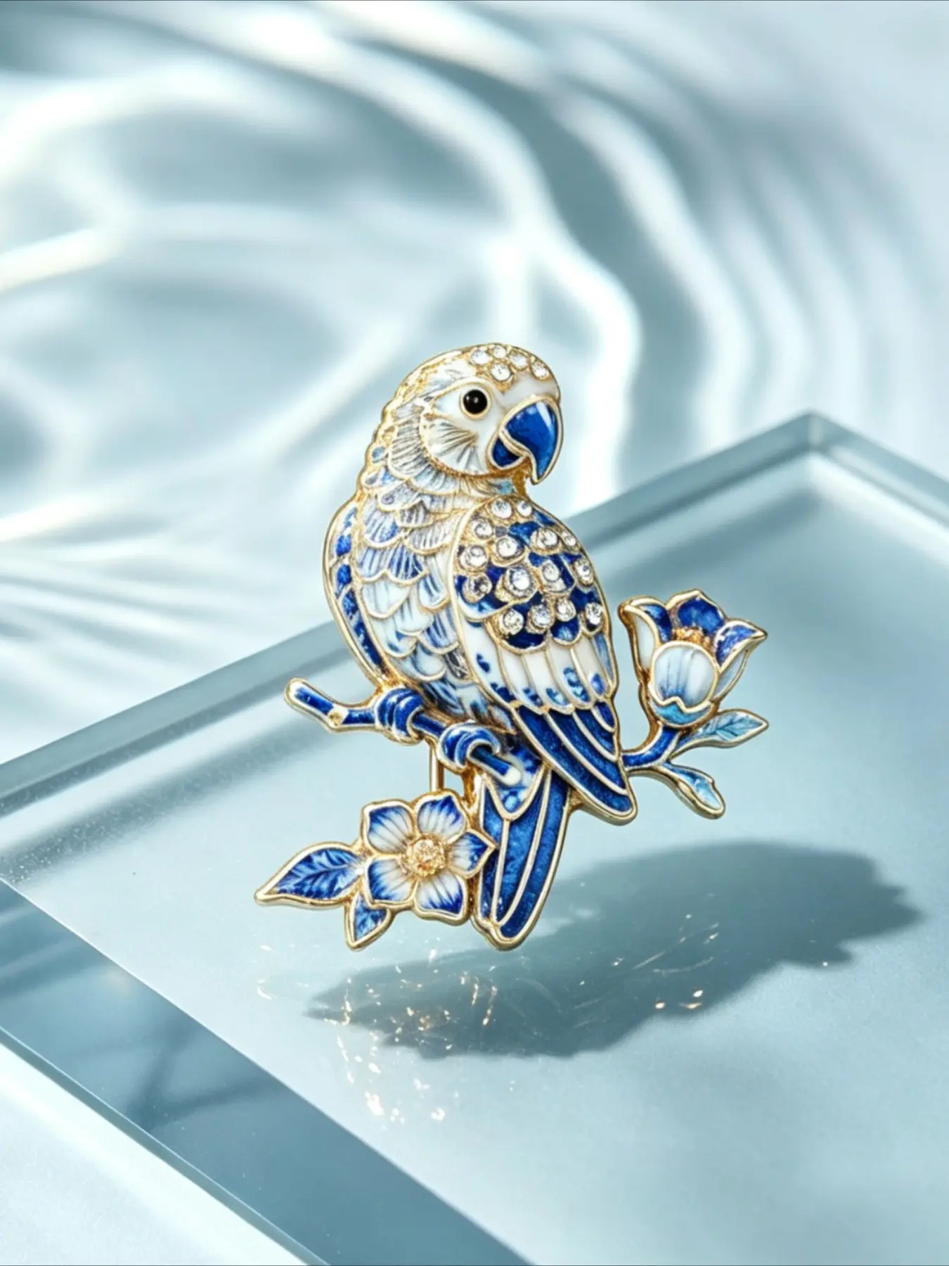 1PC Vintage Blue And White Porcelain Hummingbird Exquisite Alloy Brooch Pin, Rhinestone Oriental Floral Bird Lapel Pin Badge for Coat Scarf Suit Decor Gift For Bird Lovers Women