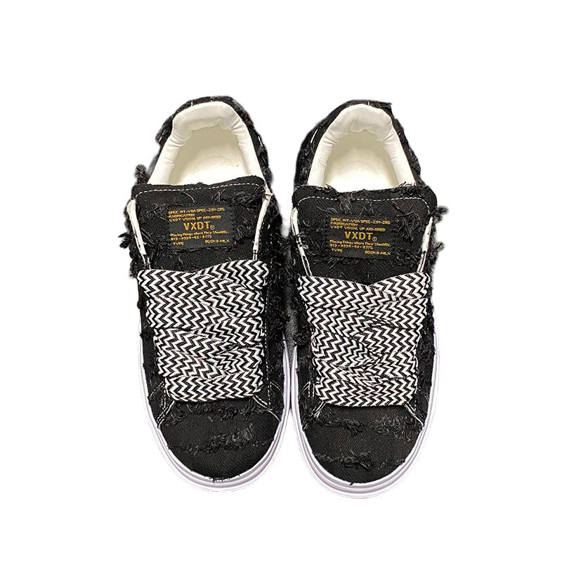 Men's Heavy-Duty All-Season Low-Top Sneakers - Black & Checkerboard Skate Shoes with Thick Rubber Sole, Cushioning, Lace-Up Casual Wear Suitable for Daily Use, Skateboarding, Outdoor - Wide