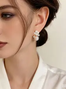 Elegant Floral Pearl Earrings, Chic Boho Style Studs, High-End Fashion Jewelry, Perfect for All Seasons, Ideal Gift Choice