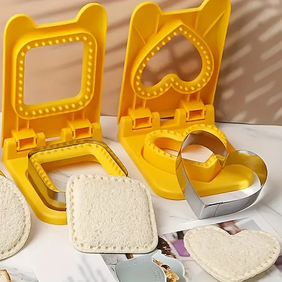 Heart Square Sandwich Presser Sealer Set, 2 Piece Kit, Kids Bento Toast Cutter, Home DIY Jam Bread Mold, Easy-To-Use Kitchen Tool