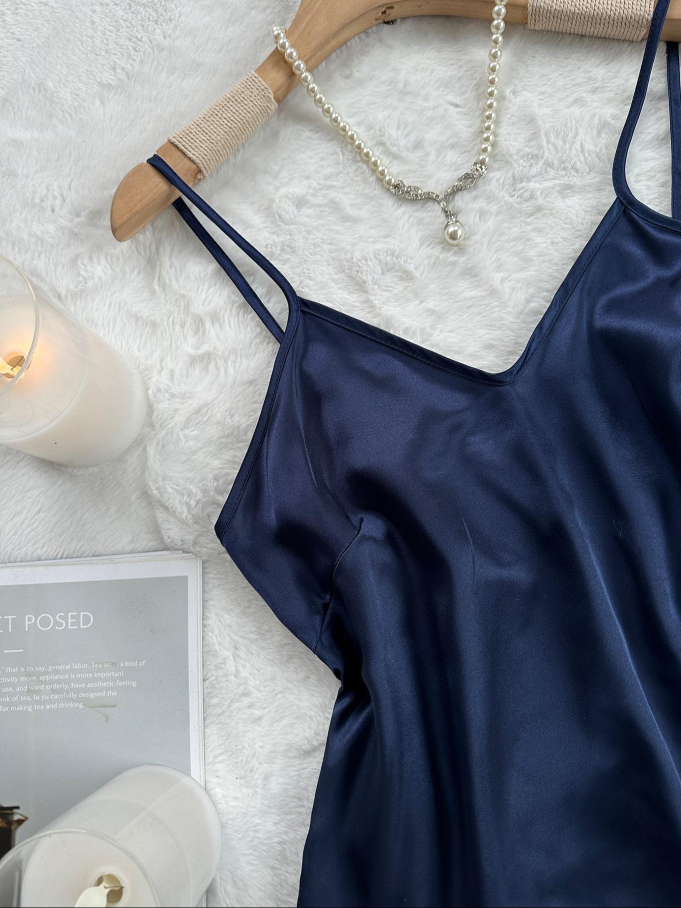 Women's Solid V Neck Cami Top & Elastic Waist Bow Decor Shorts Satin Pyjama Set, Elegant Adjustable Spaghetti Strap Camisole & Ruffle Hem Shorts PJ Set, Ladies Sleepwear for All Seasons, Camisole Sets