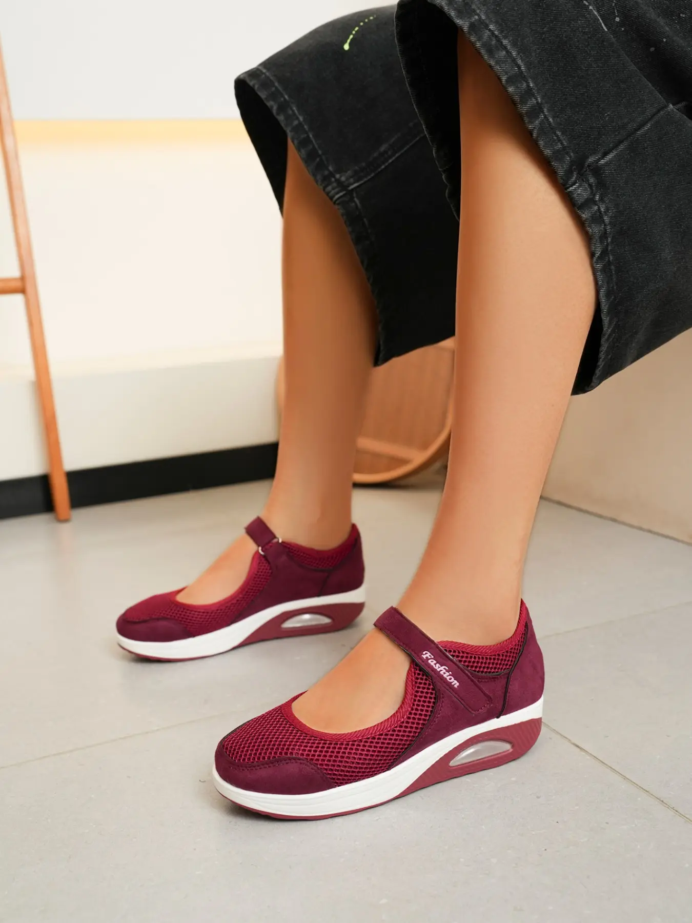 Women's Breathable Mesh Casual Shoes, 4e Wide Fit, Adjustable Strap, Cushioned Sole, Anti-Fatigue, Silent Sports Shoes, Slip-On Design