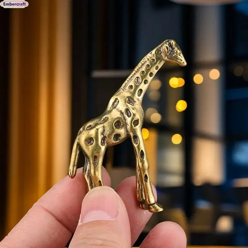 Vintage Gold Giraffe Resin Sculpture Handcrafted Nordic Home Office Desk Lightweight Decor Accent