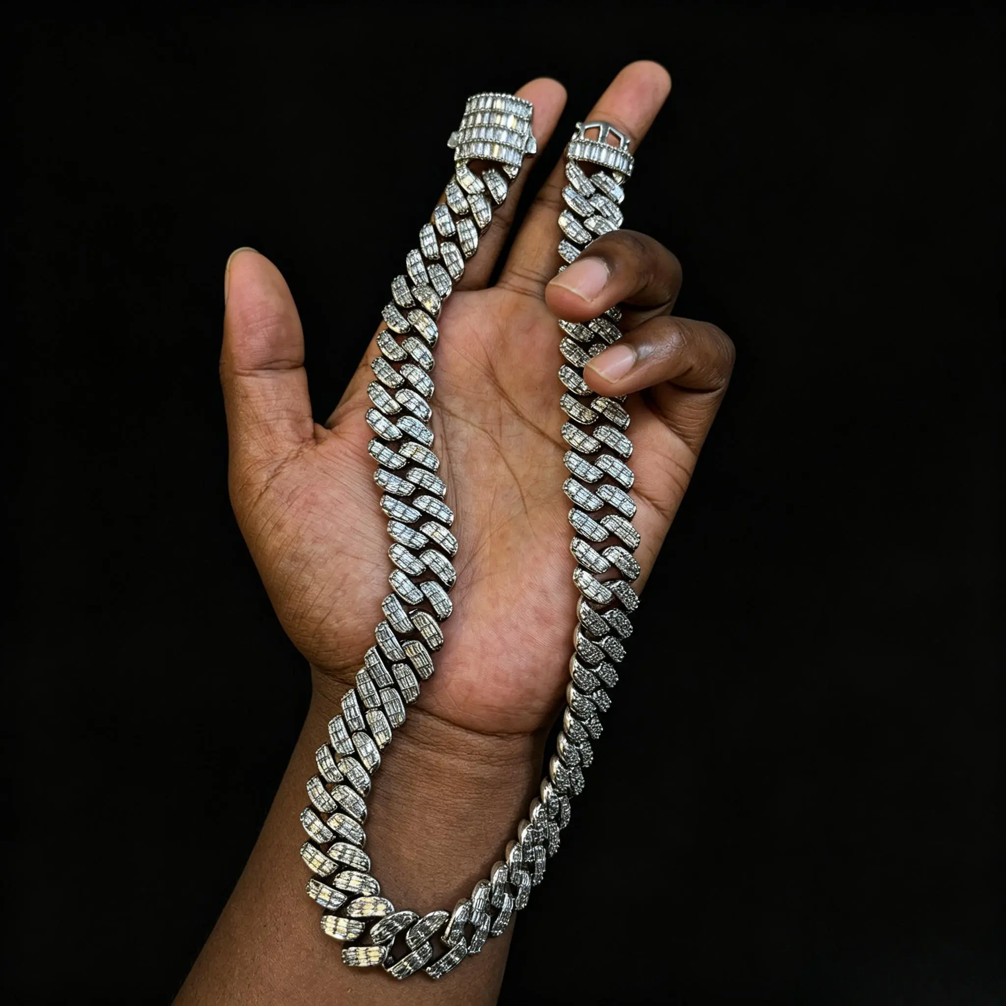 Men's Iced Out Cuban Link Necklace - Full Baguette Cubic Zirconia Inlaid, Trendy Hip Hop Jewelry Accessory for Daily Wear